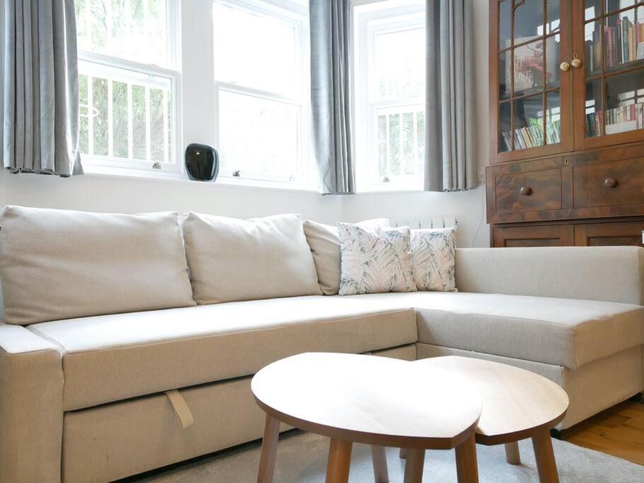 Newly Refurbished 2 Bed Apartment In Paddington Londres Extérieur photo